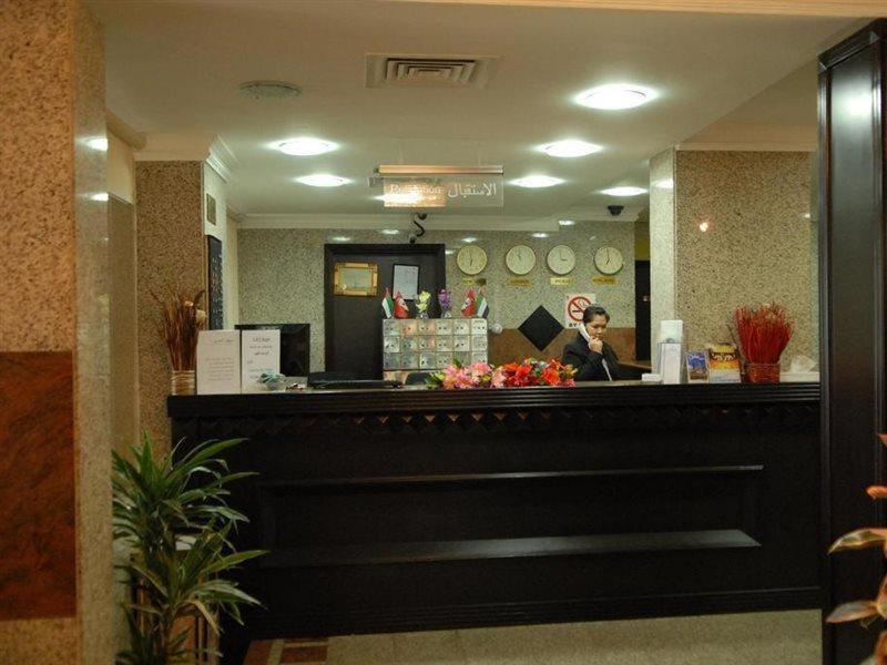 Partition Rooms In Hotel Apartment Dubai Eksteriør bilde